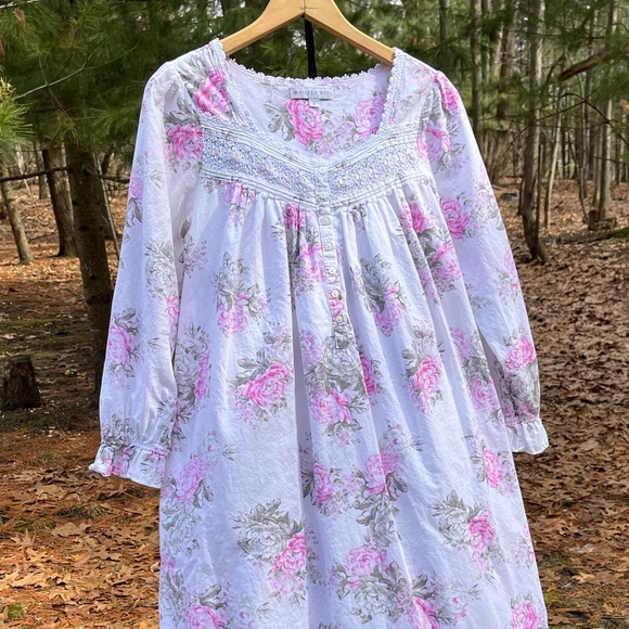 2021 Eileen West Floral Ruffle Nightgown Lace & Ribbon Trim Coquette Cottagecore - Picture 16 of 16